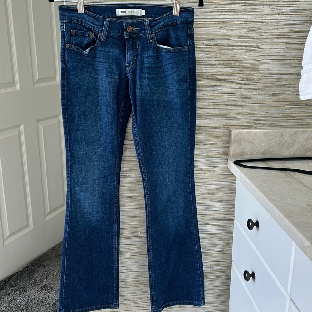 Levi jeans